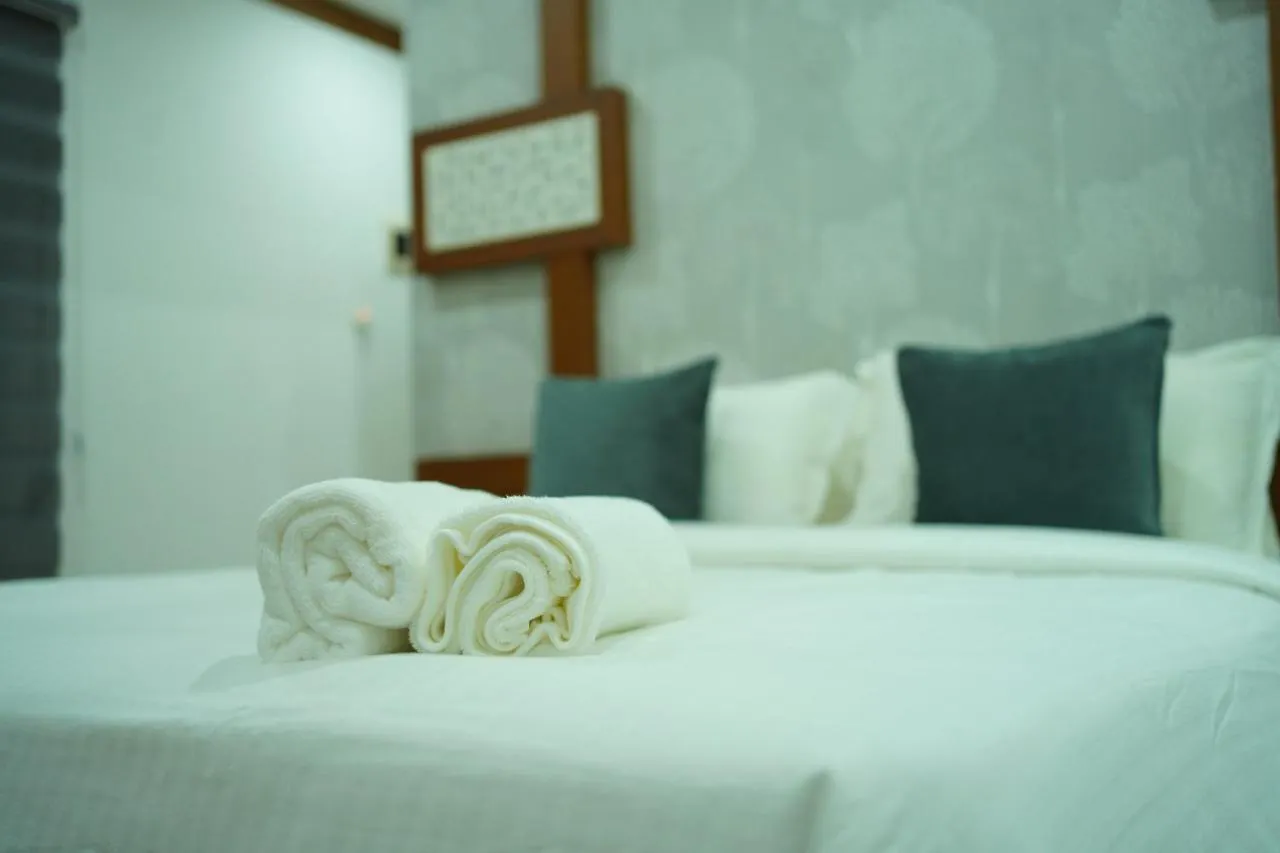 Retreat Resort Vythiri Wayanad India